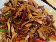 -小厨子私房菜·云南美食店