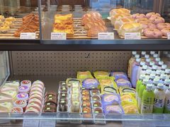 面包甜点陈列柜-奈雪的茶(南山大冲一期店)