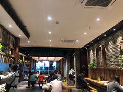大堂-弄堂咪道-饭香·面香·馄饨香(钦州北路田尚坊店)