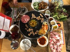 -江南猪肉商会无限续吃(弘大店)