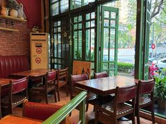 -玛格萝妮比萨屋(陆家浜路店)