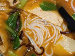 -蒙自源米线(明丰广场店)