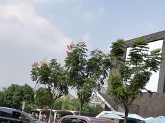 -宁波杉井奥特莱斯广场