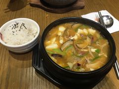 -皇冠幸福里动物奶油生日蛋糕(工业三路店)