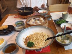 -馋三尺蟹粉小笼(人民广场店)