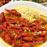 滨江营业到凌晨三点半的大排档！座无虚席！