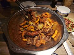 -嘎嘎鸭下巴·爆辣干锅(明教寺店)