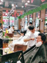 点击看大图 -震轩美容美发