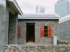 -万绿园