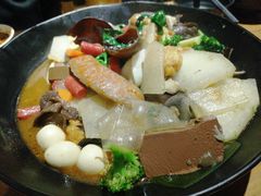 -万记麻辣烫国展总店