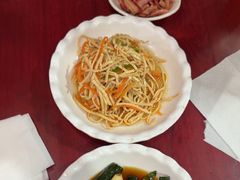 -金杨拉面王小吃面馆·牛三宝面·红烧牛肉粉