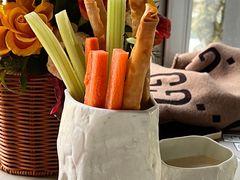 -穹六人间 people 6(岳阳路店)