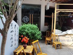 -杭州西湖银泰百货