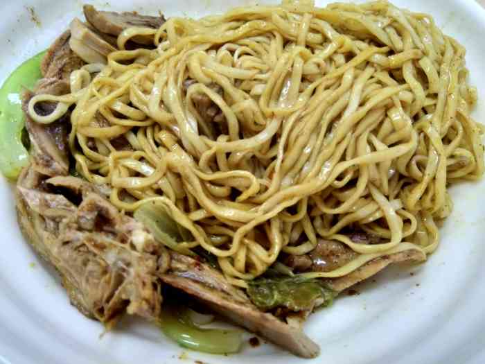 寻鹅记鹅肉面-"听小胖念叨好久的鹅店,澄海狮头鹅.机缘巧.