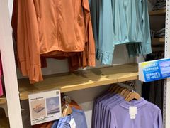 -优衣库(南京建邺万达广场店)