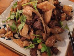 馕丁炒烤肉-疆Jiang·新疆秘制料理