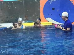 -戊辰亲子游泳俱乐部