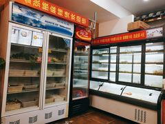 面包甜点陈列柜-金张掖麻辣烫(凤城一路店)