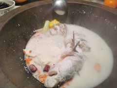 原味原汁锅-鲜潭蒸汽石锅鱼(五道口购物中心店)