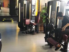 -奥力健身瑜伽普拉提馆(红宝路店)