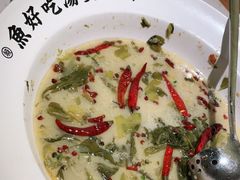-江渔儿酸菜鱼·拔草餐厅(虎门君乐汇店)