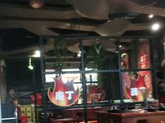 大堂-莽子老火锅(大坪店)
