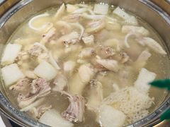 -烹然四季椰子鸡火锅(姚家园万象汇店)