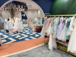 -奈尔宝家庭中心·亲子餐厅(鄞州万达店)