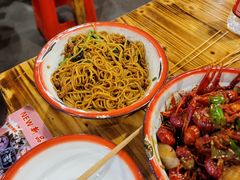 -冶建镜子·老南昌大排档·江西虾王(总店)