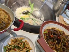 -陈大锅·岳阳鱼馆·地道岳阳菜(美食街店)