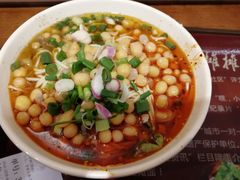 -呼啦面馆·头牌豌杂面(爱琴海店)