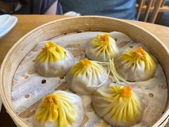 自家手拆蟹粉小笼包-苏小柳点心·手作小笼包(虹桥天地分院)