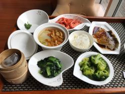 -馨月汇·一悦馨香月子中心(前滩店)