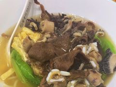 -甘掌门·化州驰名牛杂粉(越秀店)