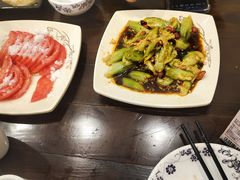 -燚店·铁板鱼蛙·烤肉·烤串(北新桥店)