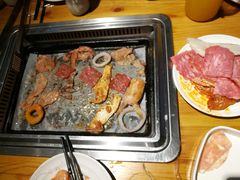 -钦瓦台时尚自助餐厅(银泰城店)
