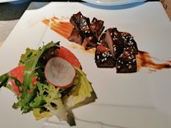 -穹六人间 people 6(岳阳路店)