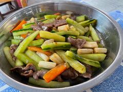 藕尖炒牛肉-石岐乳鸽村(桥观坊南四巷店)