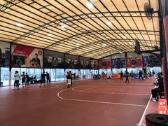 -洛克公园·篮球·足球(三林店)
