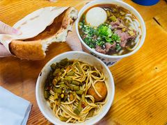 -罗氏热干牛肉面(中南三路店)