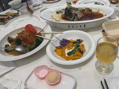 -万龙洲海鲜(大兴绿地缤纷城店)