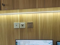 -上海仁爱医院口腔科 · 种植