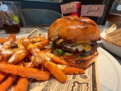 -J·one Bistro吉萬酒厨·牛排