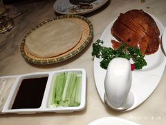 烤鸭-梁家大院•农家菜(昆山会展中心店)
