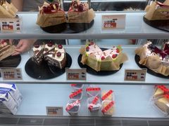 -卷们·现制生日蛋糕·蓝风车动物奶油(金源店)