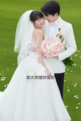 -蒙太奇婚纱摄影(万达店)