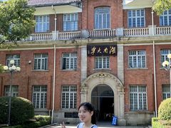 -靓虾二哥长沙地标小龙虾(五一广场店)