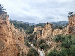 -彩色沙林风景区