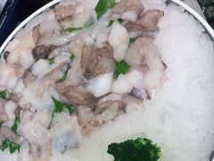 -红鼎豆捞·非遗鲍皇汤火锅(宝丰路店)