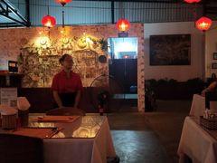 -Lanterns Vietnamese Restaurant